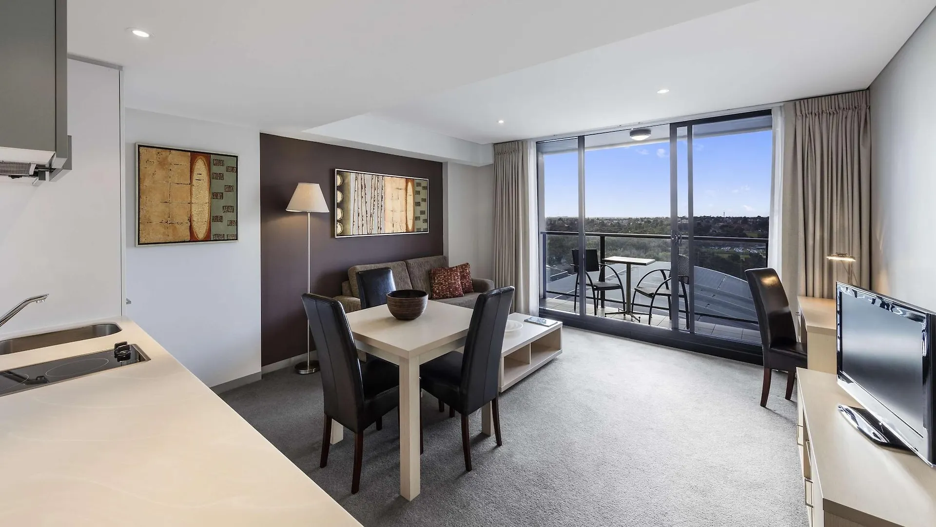 **** Aparthotel Oaks Adelaide Horizons Suites Australia