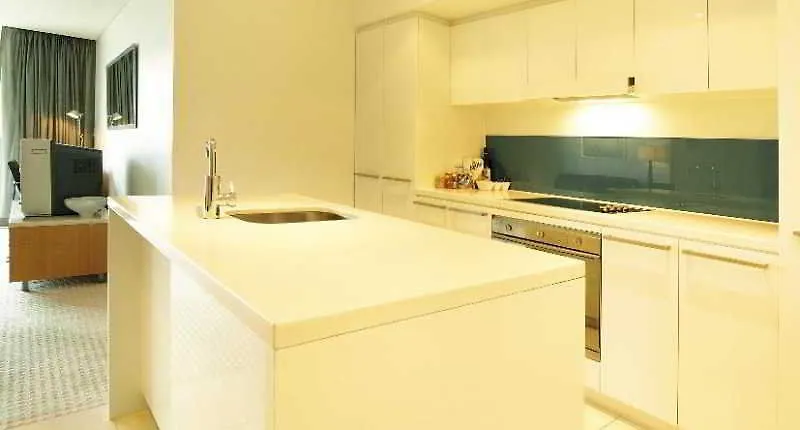 Oaks Adelaide Horizons Suites 4*,  Australia