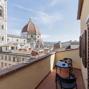 https://apt-duomo-view.it-tuscanyhotel.com