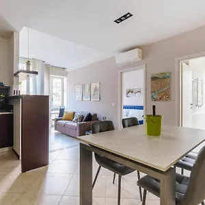https://santa-croce-da-elena.it-tuscanyhotel.com
