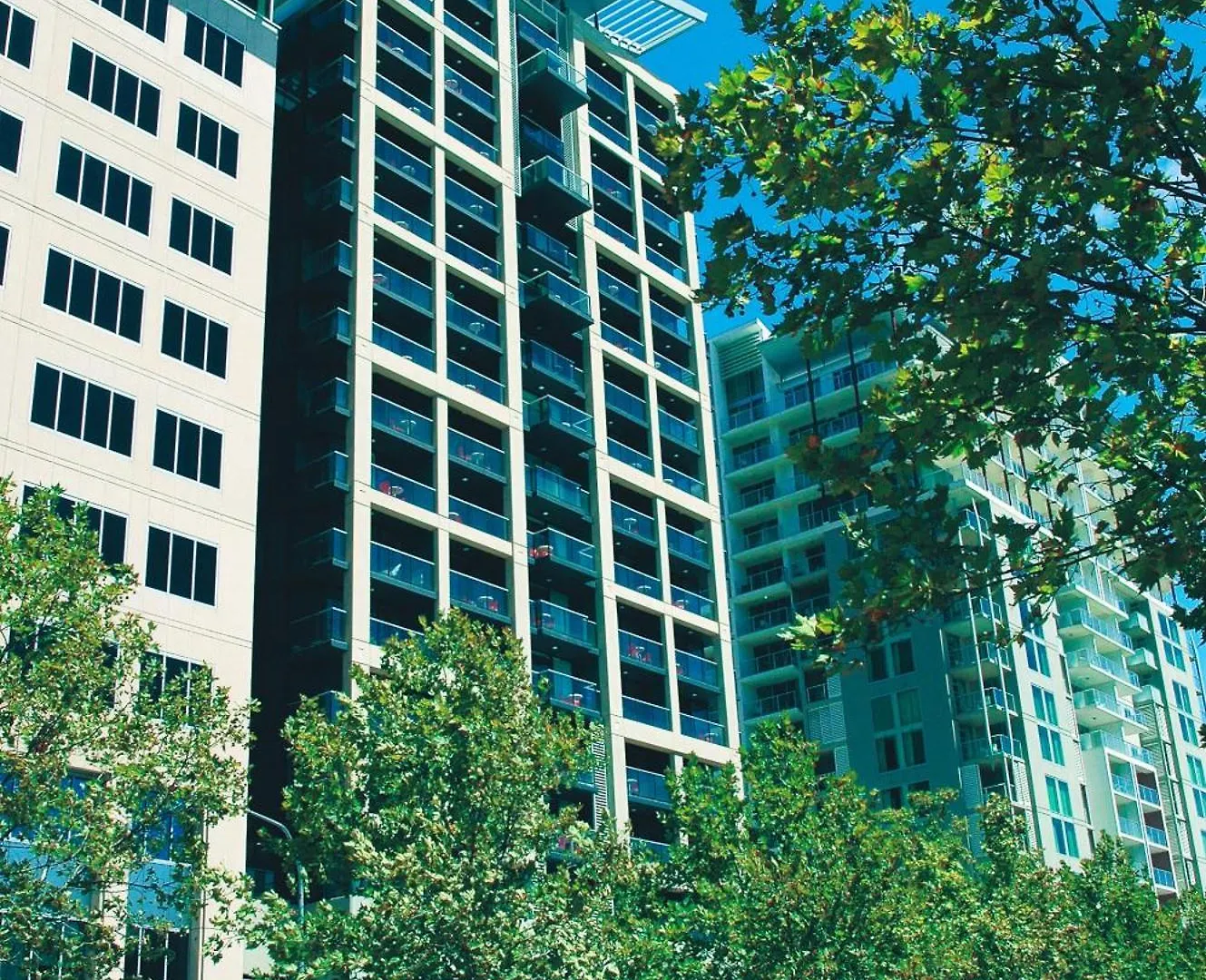 Oaks Adelaide Horizons Suites Aparthotel