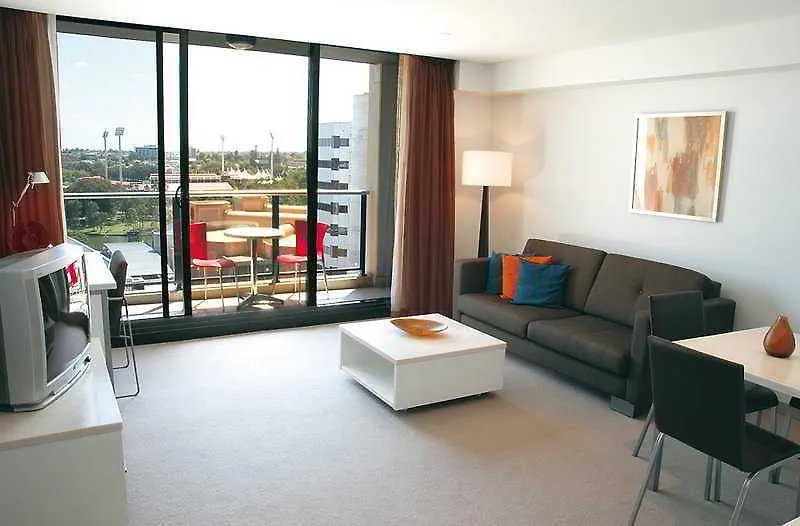 Oaks Adelaide Horizons Suites 4*,  Australia