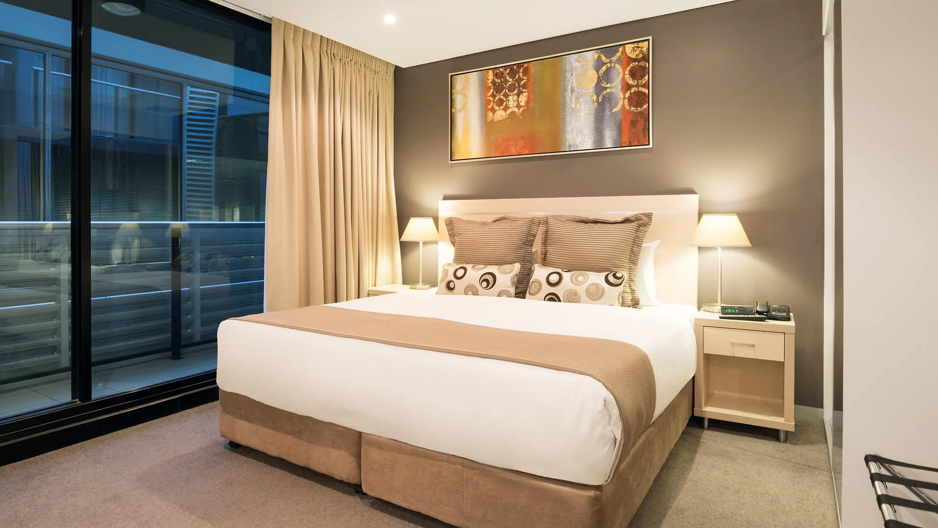**** Aparthotel Oaks Adelaide Horizons Suites Australien
